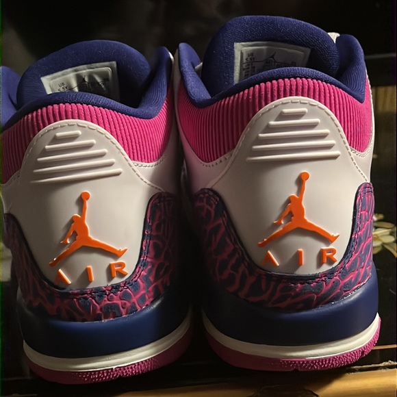 Nice - Picture 3 of 3